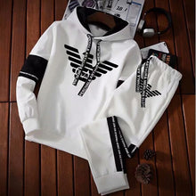 Load image into Gallery viewer, 2023 Men's Luxury Print Tracksuit Sweatshirt And Pant Leisure Fashion