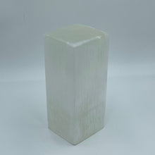 Load image into Gallery viewer, Rectangular Selenite Crystal Lamp Prime