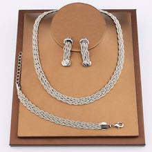 Load image into Gallery viewer, Dubai Africa Big Gold Color Choker Necklace Bracelet Set For Women Hip