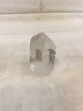 Load image into Gallery viewer, Lemurian Points
