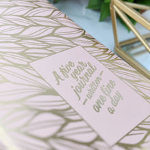 Load image into Gallery viewer, A Five Year Journal Written One Line A Day (Pink Gold)