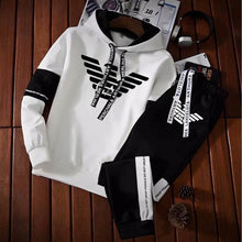 Load image into Gallery viewer, 2023 Men&#39;s Luxury Print Tracksuit Sweatshirt And Pant Leisure Fashion
