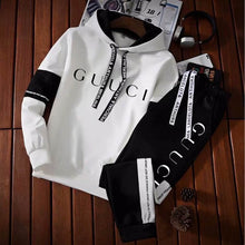 Load image into Gallery viewer, 2023 Men&#39;s Luxury Print Tracksuit Sweatshirt And Pant Leisure Fashion
