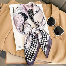 Load image into Gallery viewer, Beach Sunscreen New Style Kerchief Luxury Design Square Scarves Women
