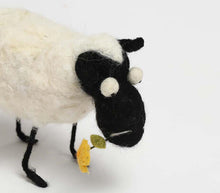 Load image into Gallery viewer, Handmade Felt Cotton &#39;Shaun the Sheep&#39; Toy
