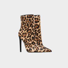 Load image into Gallery viewer, Autumn and Winter New Style Short Boots Sexy Leopard Print Side Zipper
