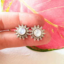 Load image into Gallery viewer, Cherrapunji earrings
