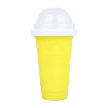 Load image into Gallery viewer, Squeeze Cup Slushy Maker 4 Colors Silicone Ice Coolers Slushy Maker
