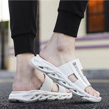 Load image into Gallery viewer, Weh Slippers Men Summer Luxury 2021 Beach Men Slippers Simple Black
