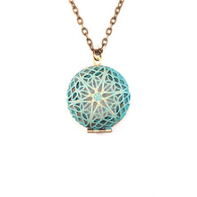 Load image into Gallery viewer, Oil Diffuser Locket Necklace
